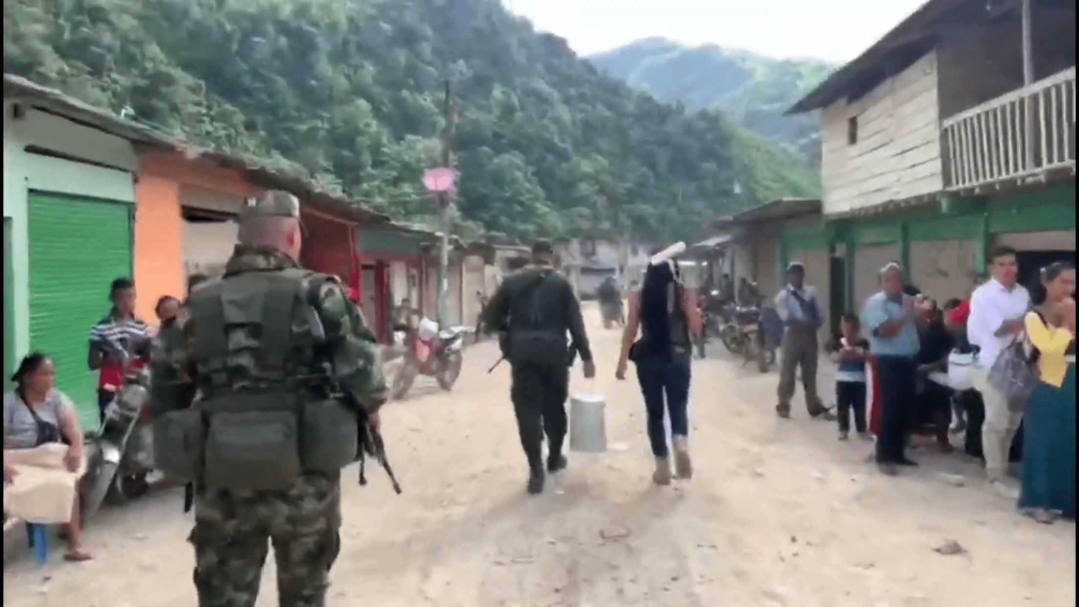 Ejército y policía recuperan control en Sánchez zona rural de Policarpa, Nariño