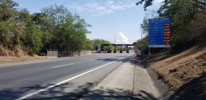 Valle del Cauca acata directriz nacional que exime a vehículos de carga del pago de peaje