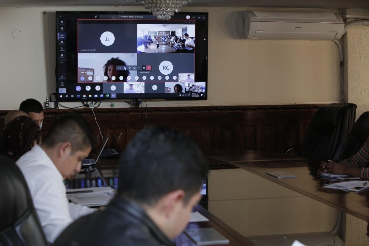 Gobernador lidera reunión virtual con alcaldes para revisar protocolos de prevención en los municipios