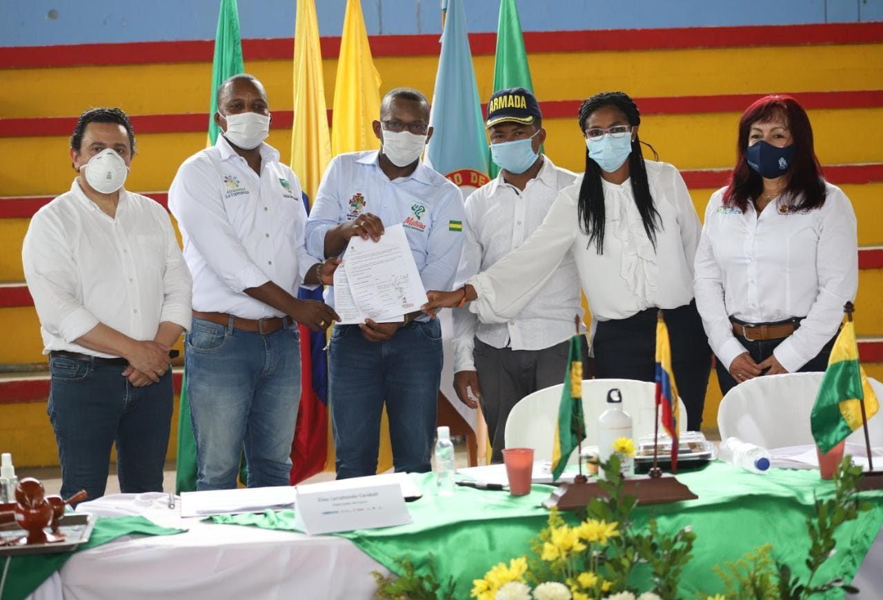 Histórico: un Componente de inversión especial para los tres municipios del Pacífico caucano, se firmó en Timbiquí