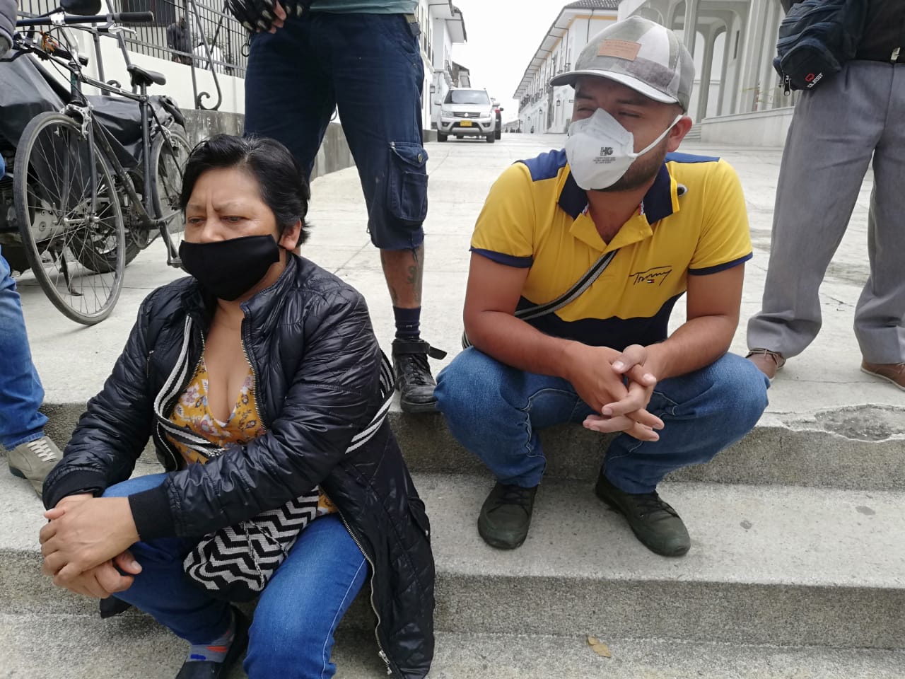 Artesanos del Puente del Humilladero se comprometen a trabajar con las medidas de bioseguridad
