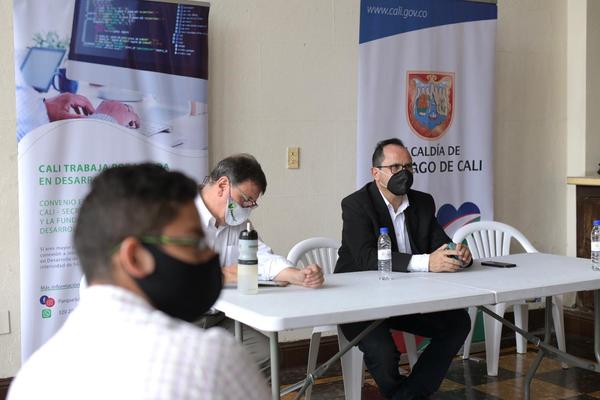 Convenio Alcaldía de Cali-Parquesoft entregará 420 jóvenes formados en tecnologías, para la vida laboral