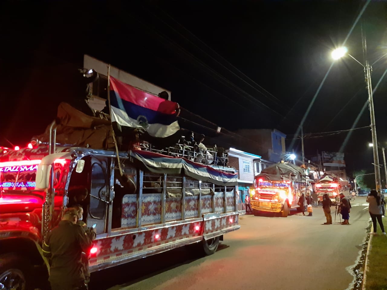 Pueblo misak, pijao y nasa arriban a Bogotá para apoyar a la minga