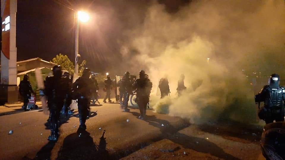 Denuncian agresiones contra manifestantes en Timbío por parte de la fuerza pública