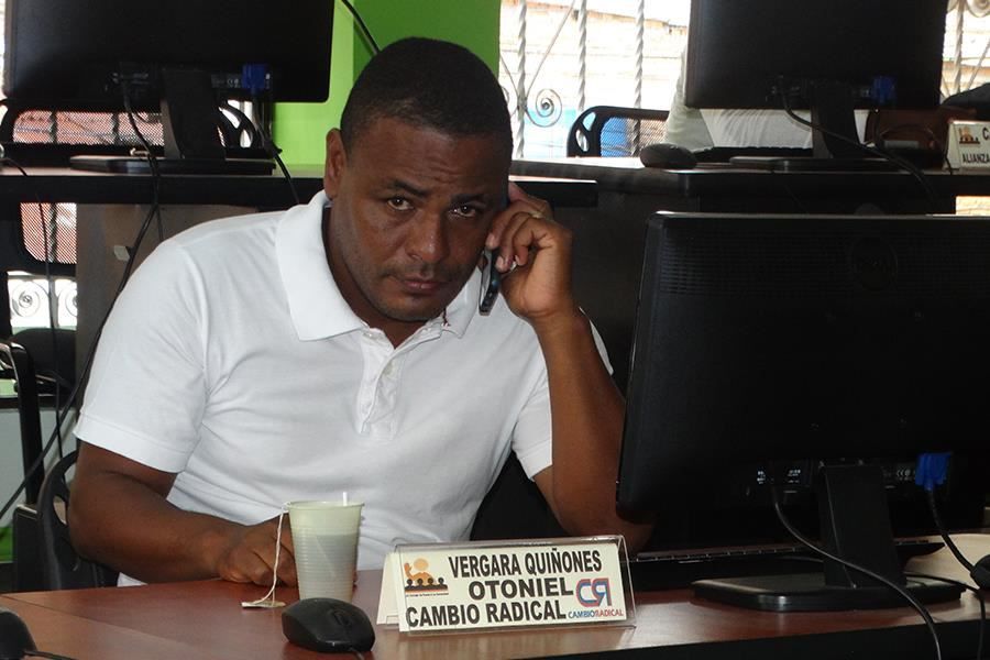Concejal de Tumaco terminó asaltado cuando se movilizaba por el oriente del Cauca