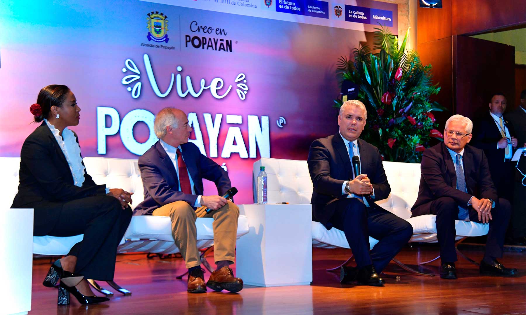 Durante la apertura de la Semana Cultural ‘Vive Popayán en Bogotá’, el Presidente Iván Duque ratificó los compromisos del Gobierno Nacional para mejorar la calidad de vida de los habitantes de esta capital y del departamento del Cauca en general.