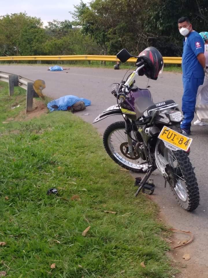 Fatal accidente en la vía que comunica Popayán-El Tambo: dos muertos