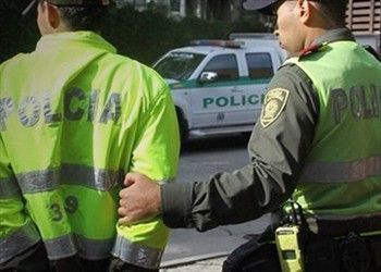 En Cali 16 policías conformaban una banda delincuencial