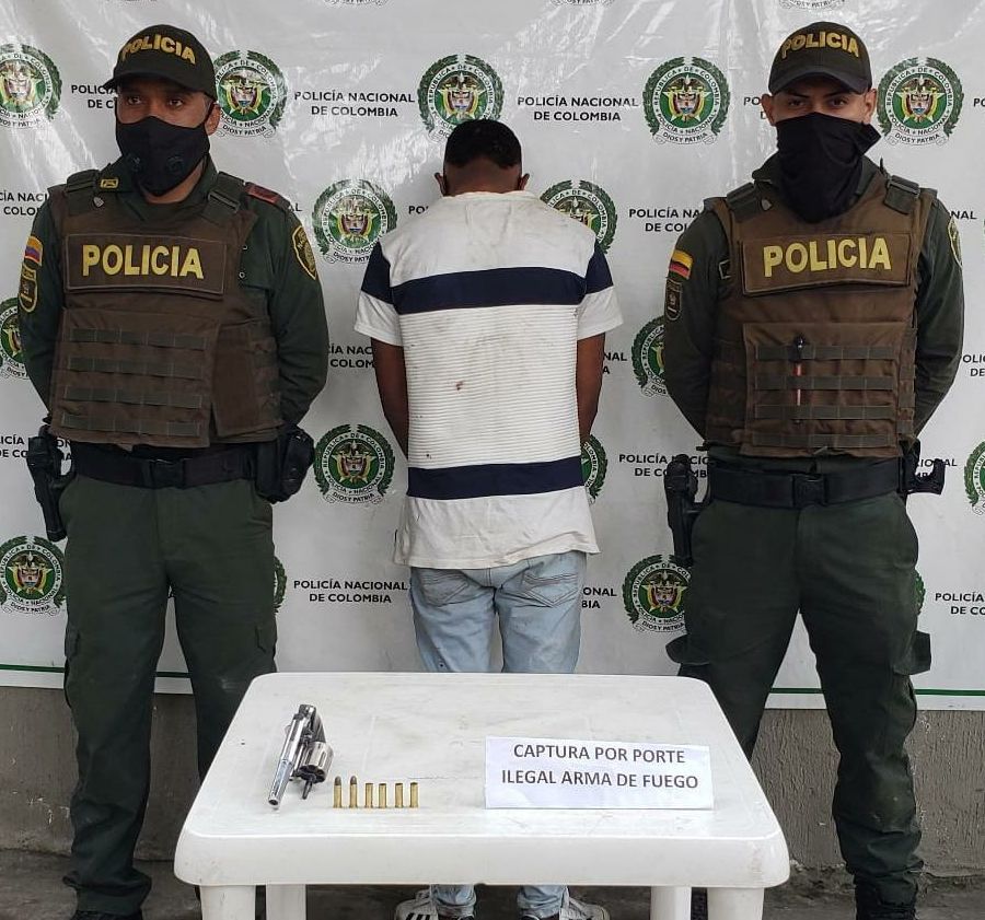 Aprehendido adolescente por portar un revólver calibre 38