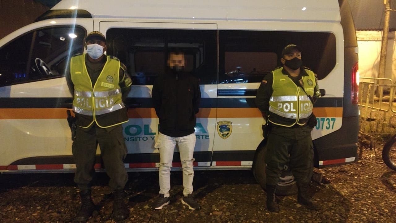 Sorprendido incumplimiento una medida de prisión domiciliaria