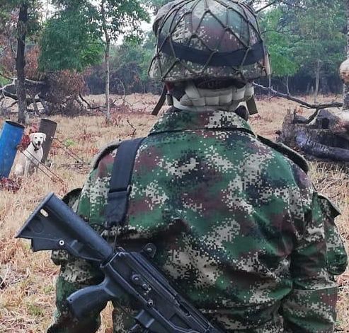 Lanzan explosivo contra una base militar ubicada en Morales, Cauca