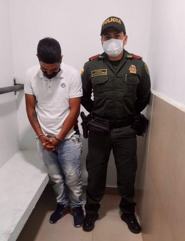 Un hombre fue capturado portando dosis de bazuco
