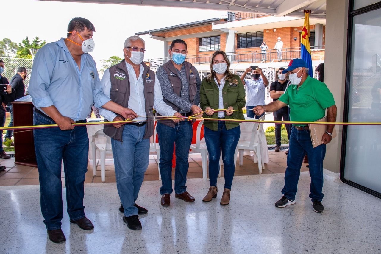 Calidad en infraestructura educativa para alrededor de 1000 niños en Cajete