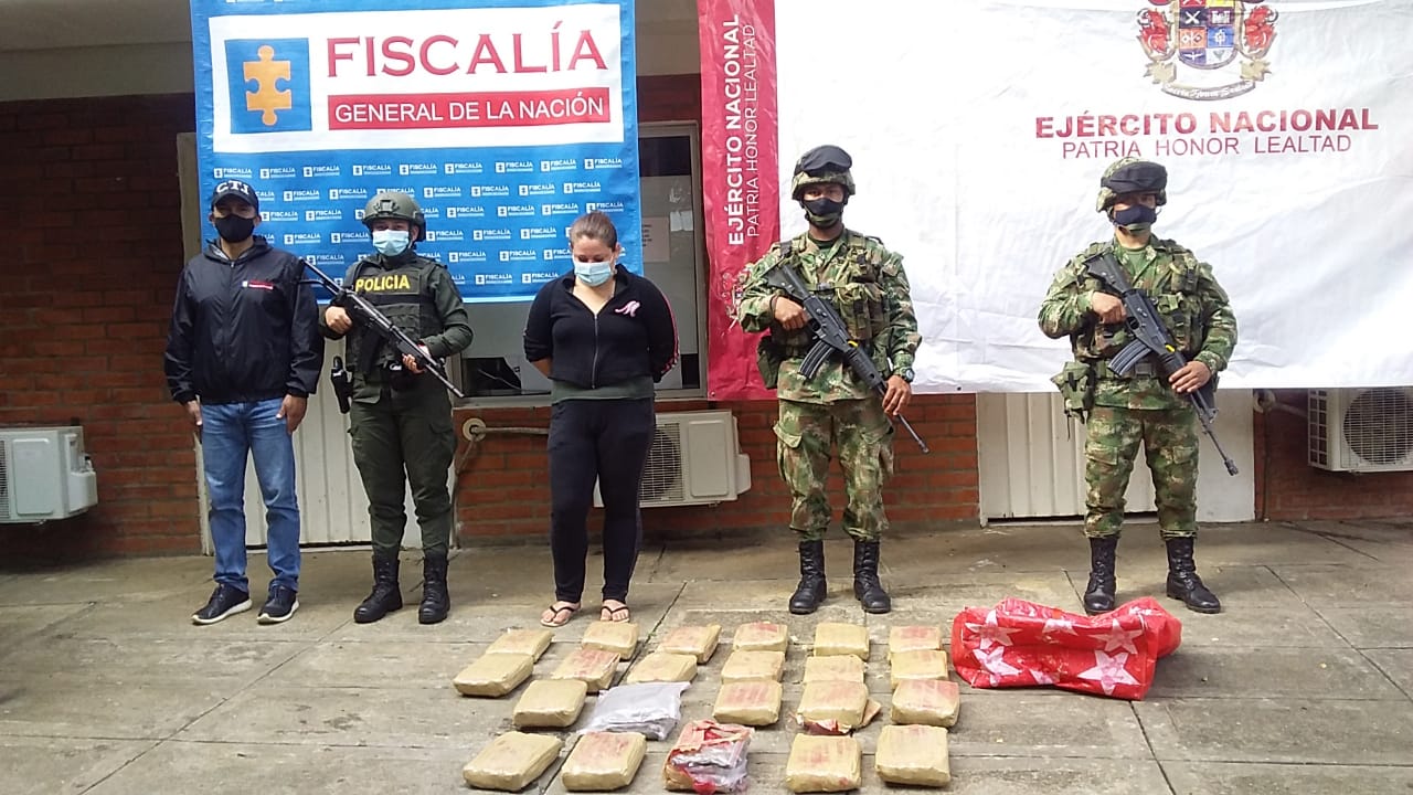 Mujer a la cárcel por custodiar más de 20 kilos de marihuana en el norte del Cauca