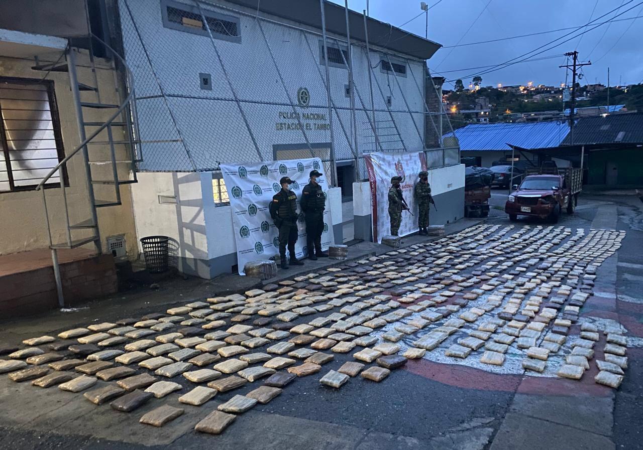 En la vía al Tambo Popayán incautan cargamento de marihuana