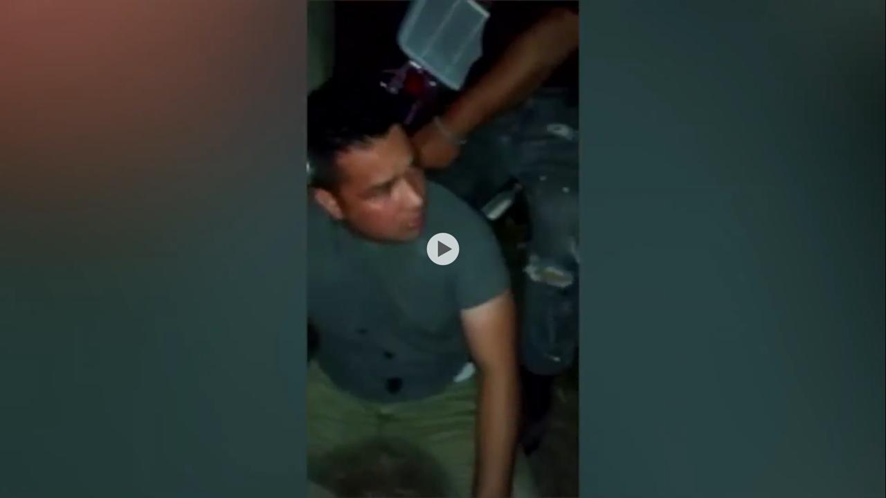 VIDEO: Tres policías heridos en ataque de encapuchados en el Valle del Cauca