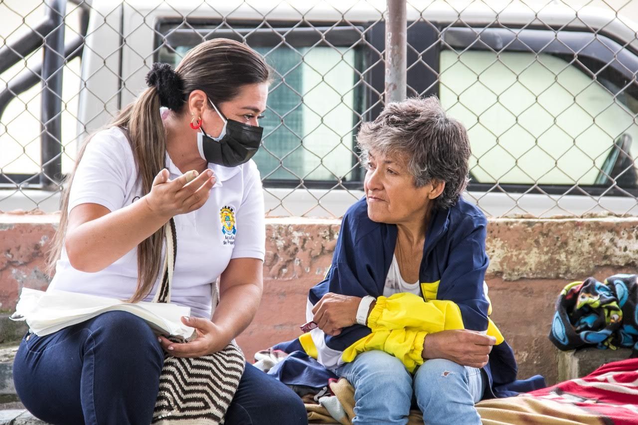 Administración Municipal atendió habitantes de calle del sector de Alfonso López con brigada de salud