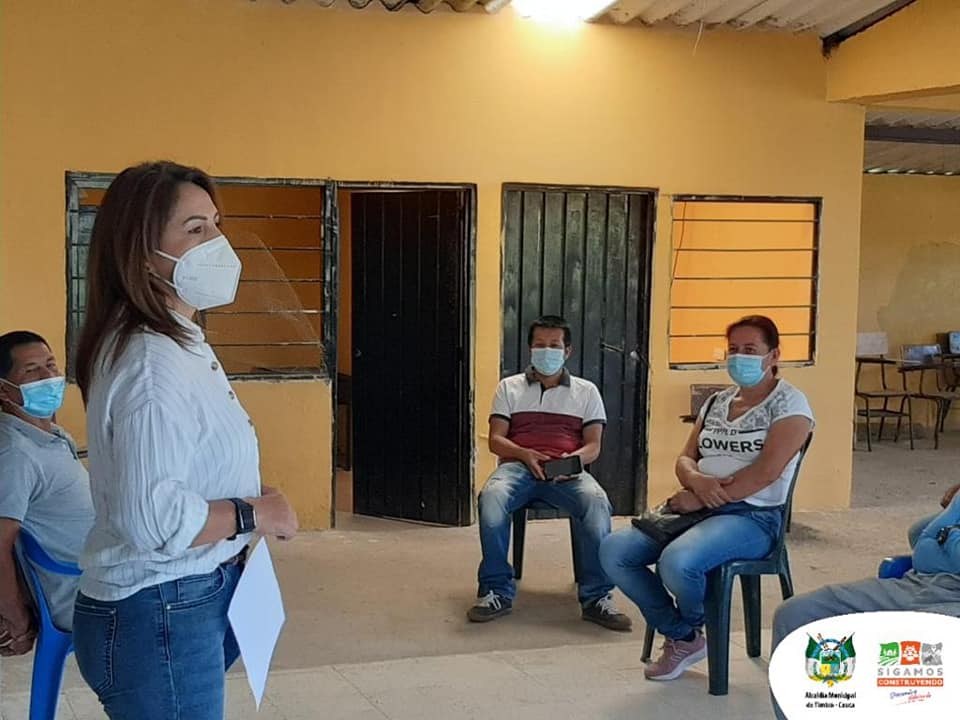 La Administración Municipal de Timbío, en cabeza de su Alcaldesa Maribel Perafán Gallardo, realizó encuentro con la comunidad de la vereda Santa María