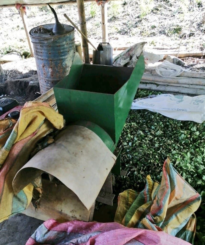 Laboratorio para el procesamiento de cocaína descubierto y destruido por hombres del ejército nacional