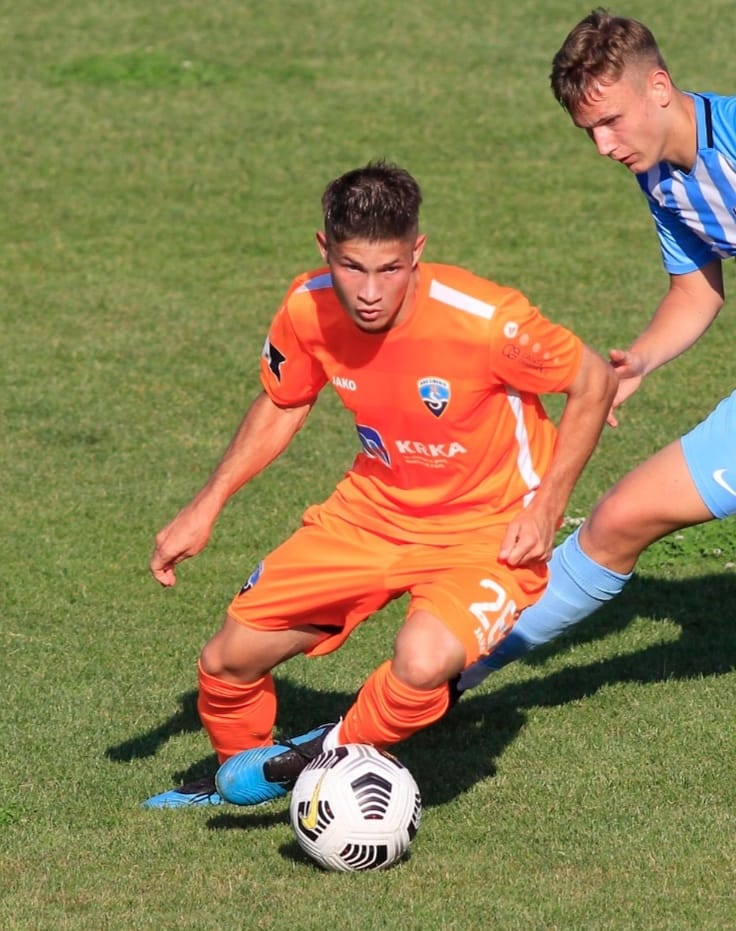 Caucano triunfa en el fútbol europeo