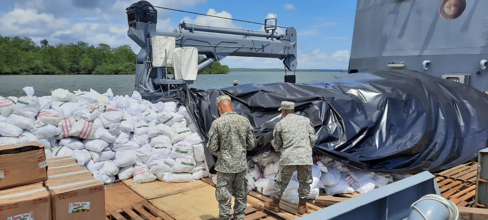 Gobernación del Cauca envía kits de asistencia humanitaria a población vulnerable de la Costa Pacífica Caucana