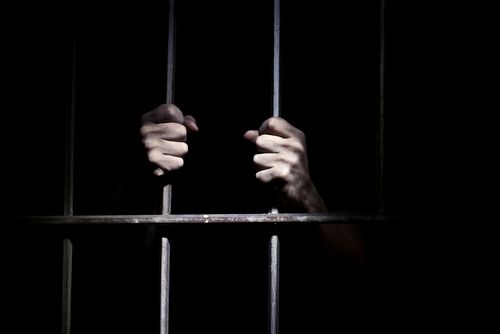 Por secuestro extorsivo fue condenado un hombre a 26 años de prisión