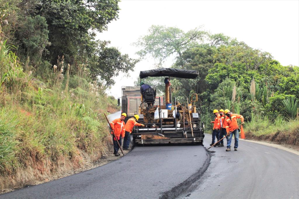 Avanza la pavimentación de 17 kilómetros de la vía El Pital-Caldono