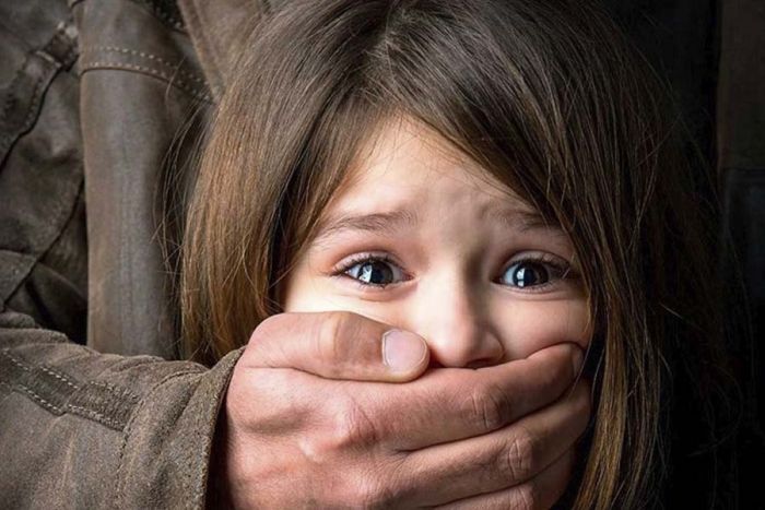 A la cárcel fue enviado un sacerdote por abusar sexualmente de dos niñas