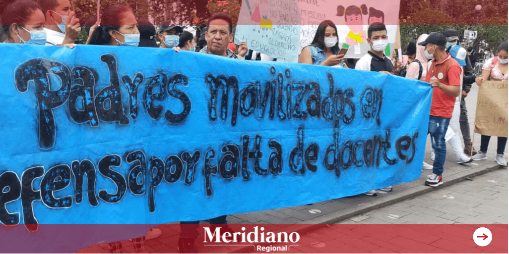 Secretario de Educación del Cauca atiende a comunidad educativa de Betania, Patía