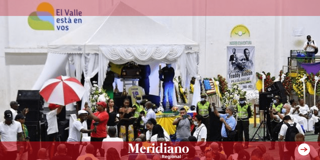 Freddy Rincón fue homenajeado en su tierra natal, antes de su despedida en el ‘Pascual Guerrero’