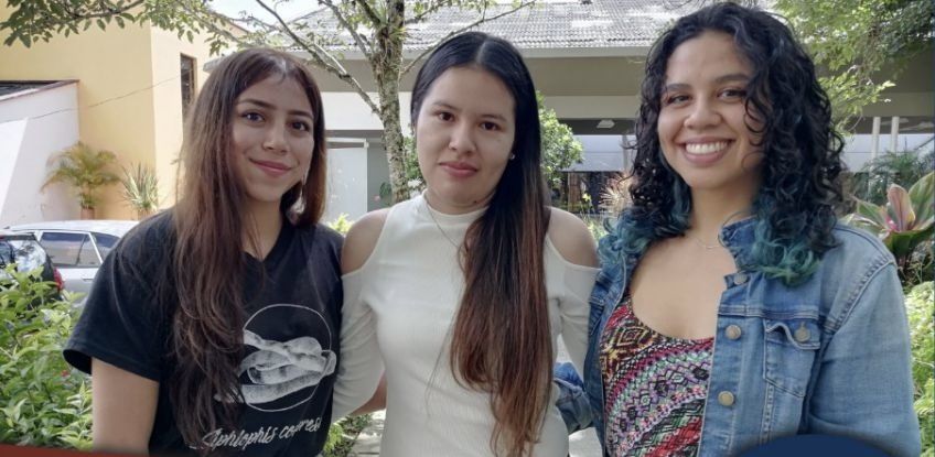 Estudiantes y egresada de Unicauca ganadoras de la convocatoria + Mujer + Ciencia + Equidad