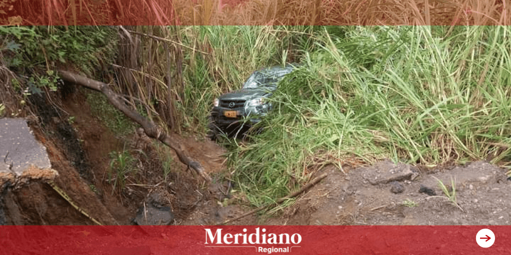 Un accidente se presentó en la vía que conduce de Balboa al Estrecho