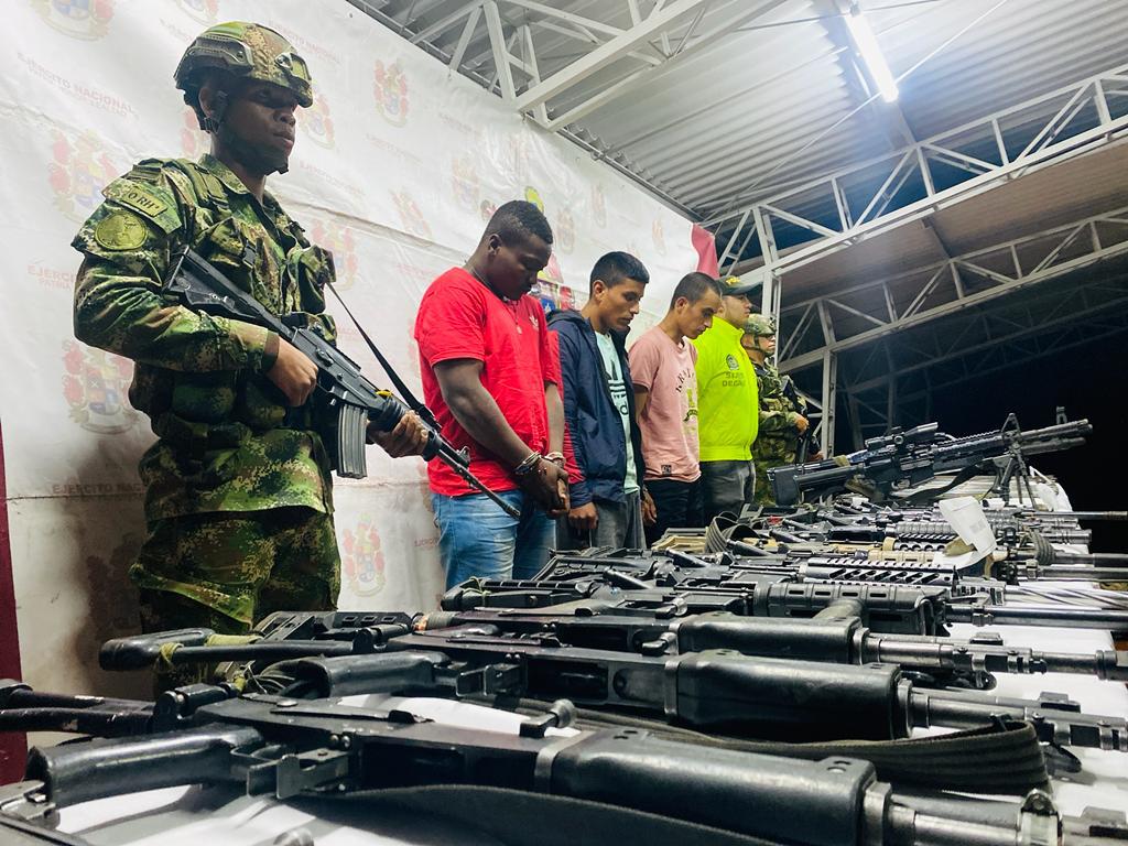 En Bolívar, Cauca, Ejercito Nacional capturó a tres integrantes del GAO-r Carlos Patiño
