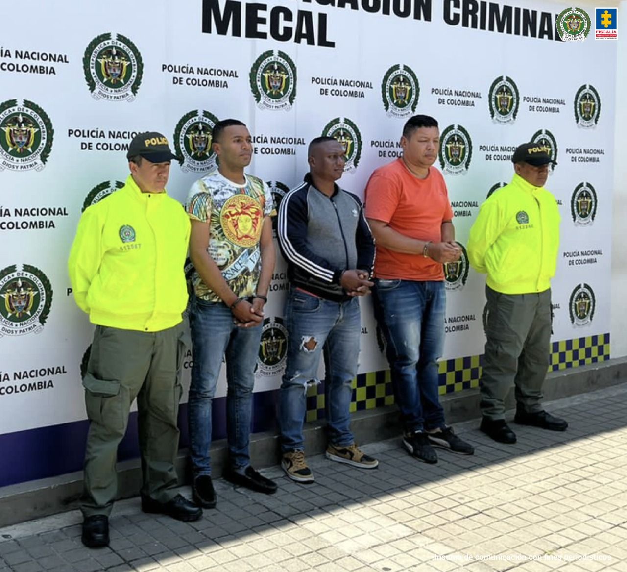 Policías que estarían vendiendo armas a disidencias de las Farc en el Departamento del Cauca fueron capturados