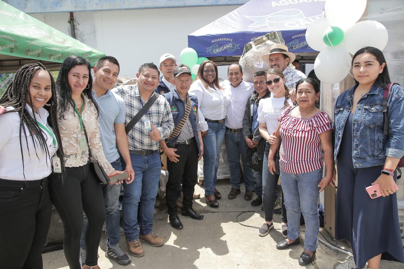 Gobernación del Cauca, beneficia a organizaciones productivas del departamento gracias a la entrega de equipos industriales