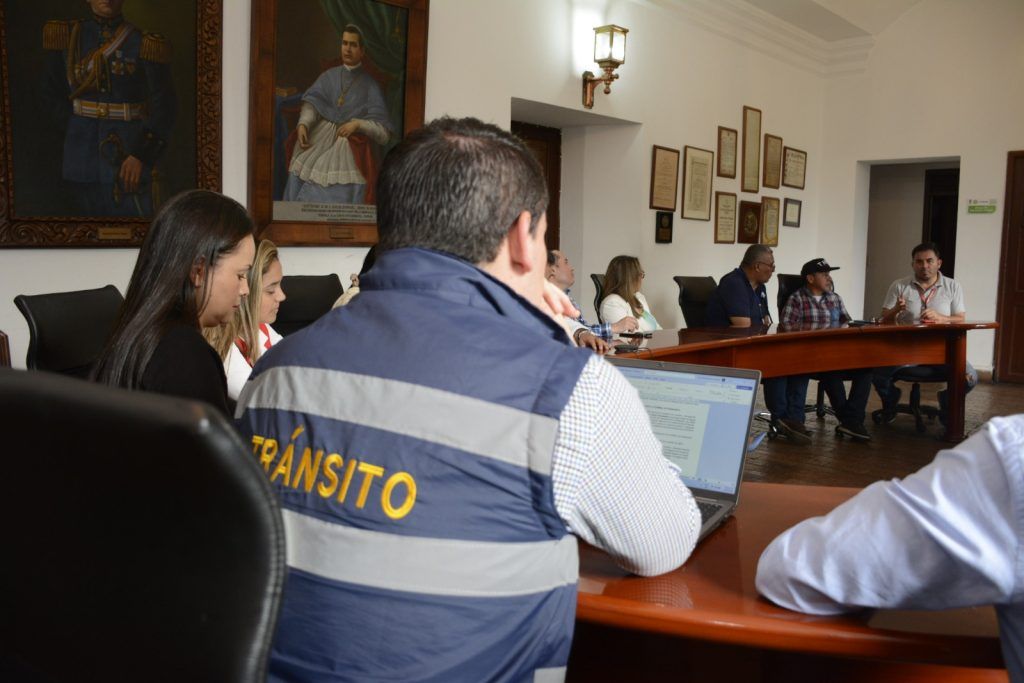 Alcaldía logra acuerdos con el gremio de transporte intermunicipal – meridiano regional – Popayán - Juan Carlos López Castrillón