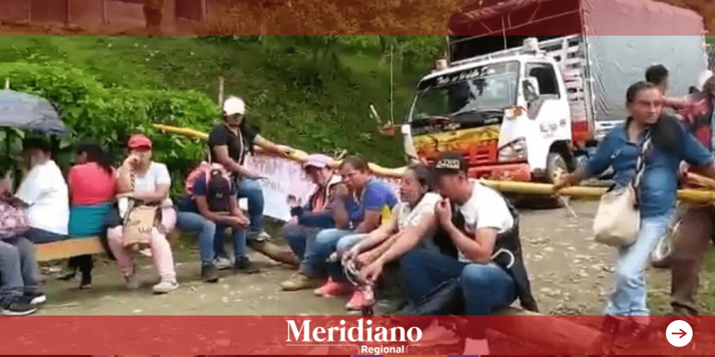 Padres-de-familia-de-La-Vega-padres-de-familia-exigen-docenetes-en-la-vega-Altamiranda-institucion-educativa-San-Jose-educacion-cauca