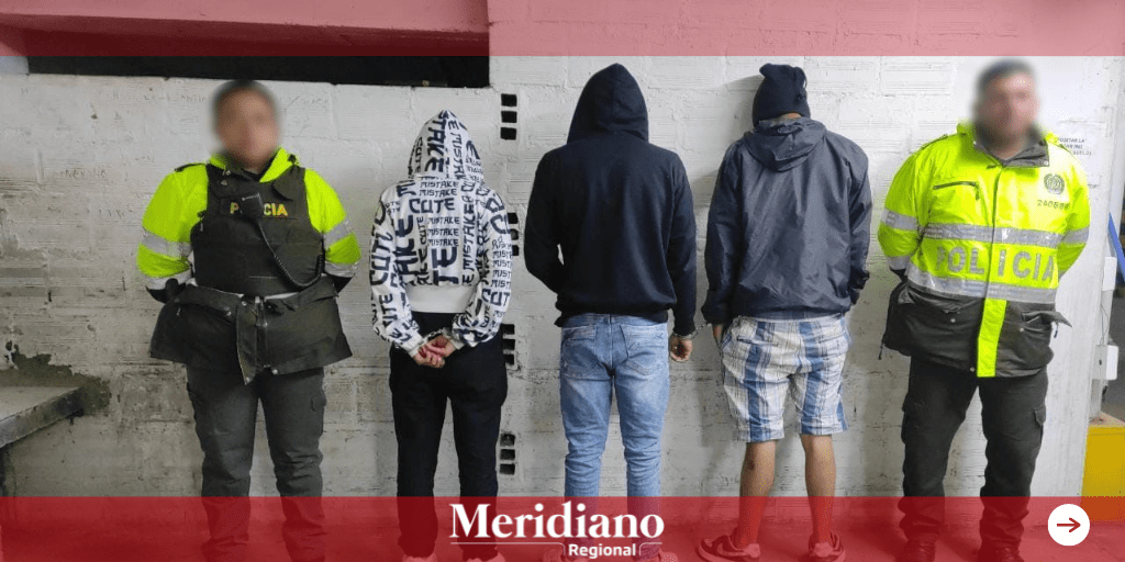 Capturados por la Policía Nacional tras cometer hurto con arma blanca - robo en el parque Caldas - Meridiano regional