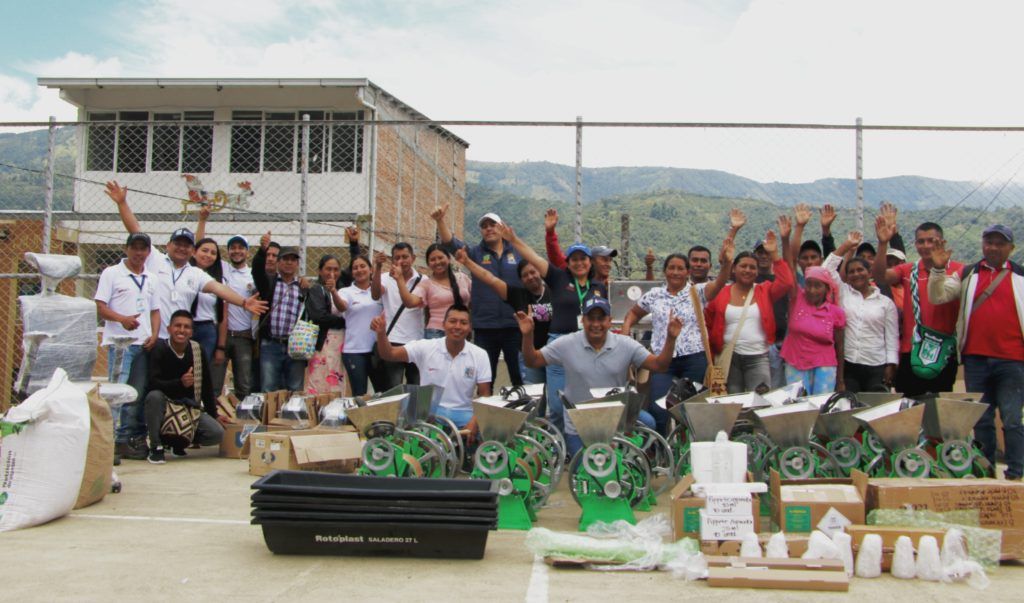 meridiano regional - Gobernación del Cauca - Gobierno Departamental invierte en el sector lácteo, caficultor y artesanal de Jambaló - Apoyo integral al sector productivo de Jambaló (5) - Meridiano Regional meridiano regional - Gobernación del Cauca - Gobierno Departamental invierte en el sector lácteo, caficultor y artesanal de Jambaló - Apoyo integral al sector productivo de Jambaló