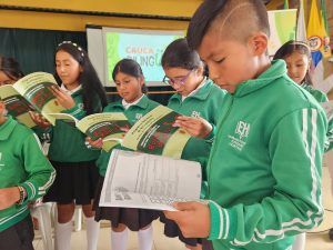 meridiano regional - Gobernación del Cauca entregó material de apoyo para el aprendizaje de inglés - María Paula Rodríguez - Miguel Darío Calambás - Colegio Ezequiel Hurtado - Fressman Eduth Ávila (3) - Meridiano Regional meridiano regional - Gobernación del Cauca entregó material de apoyo para el aprendizaje de inglés - María Paula Rodríguez - Miguel Darío Calambás - Colegio Ezequiel Hurtado - Fressman Eduth Ávila