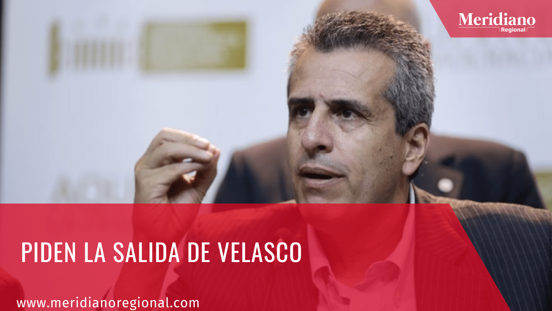 Gobernadores del país pidieron la renuncia del Ministro del Interior Luis Fernando Velasco