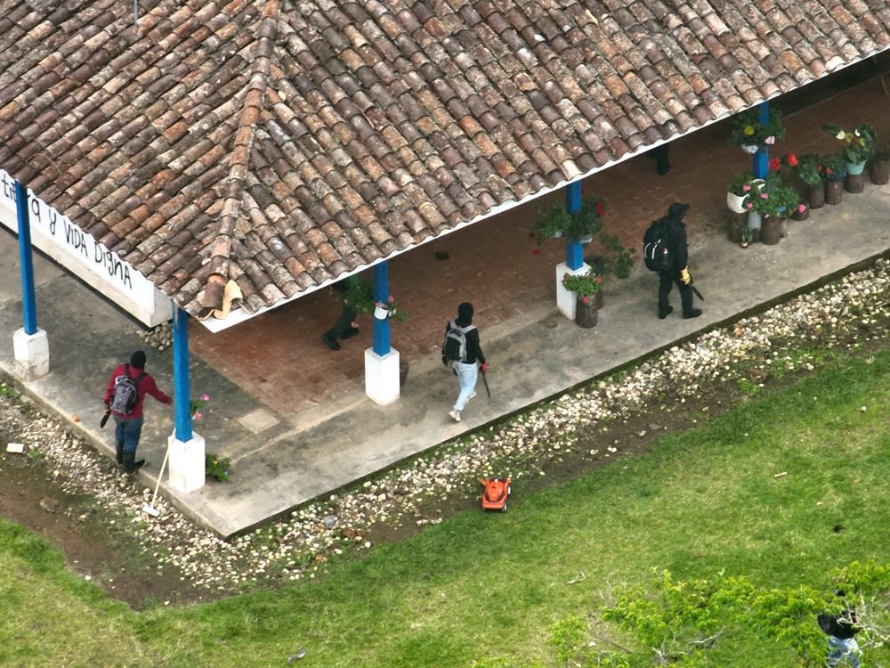 encapuchados