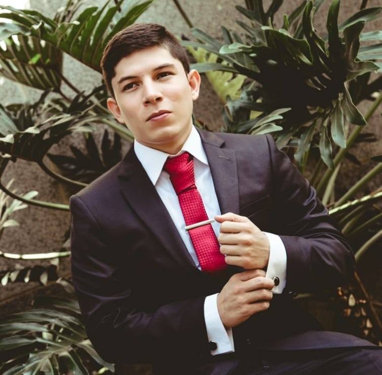 Juan Carlos Caiza, médico asesinado dentro de su carro en límites entre Cauca y Nariño