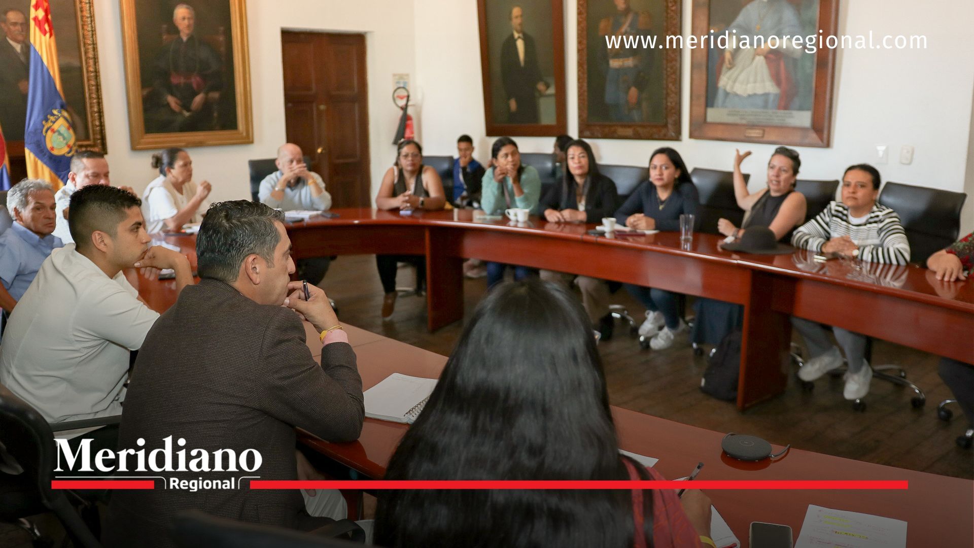 Artesanos y alcalde lograron un acuerdo, pero por ahora no podrán trabajar en el Parque Caldas