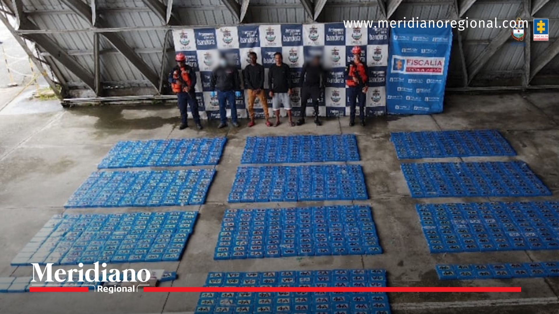 transportar una tonelada de cocaína