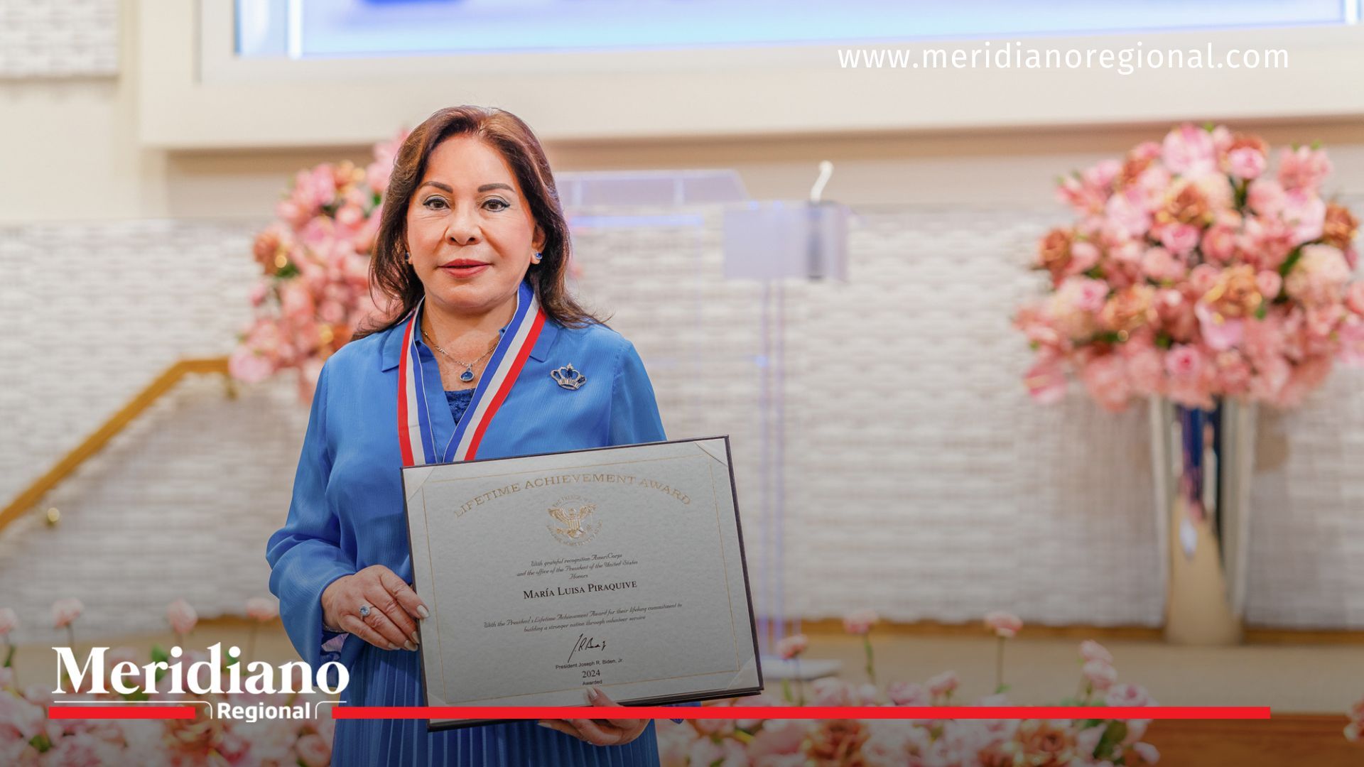 María Luisa Piraquive recibió “Premio a toda una vida de servicio voluntario” otorgado por el presidente de USA
