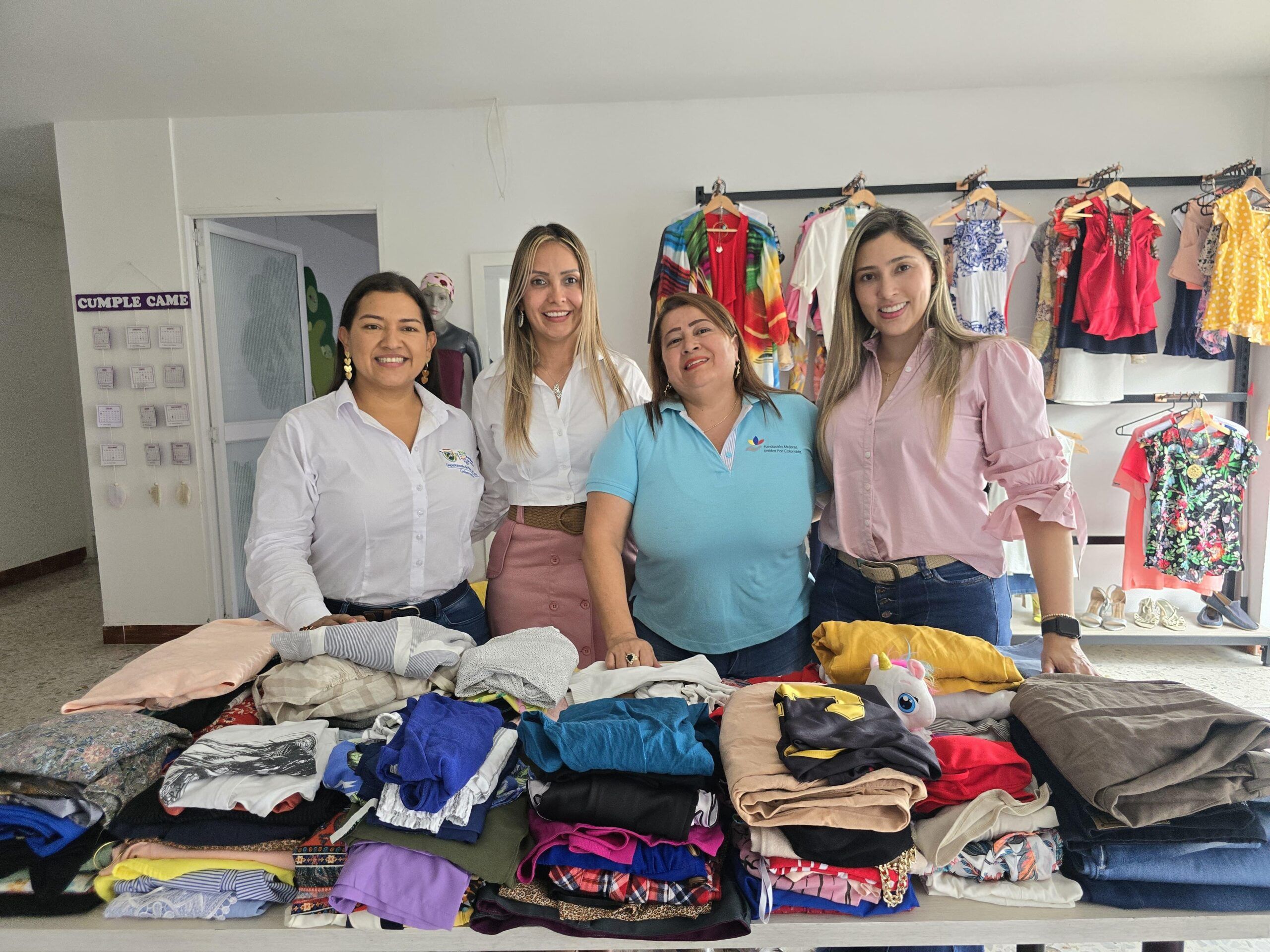 Ropero de Inclusión en Buga recibe 200 prendas para apoyar a mujeres del Valle - Meridiano Regional Ropero de Inclusión en Buga recibe 200 prendas para apoyar a mujeres del Valle