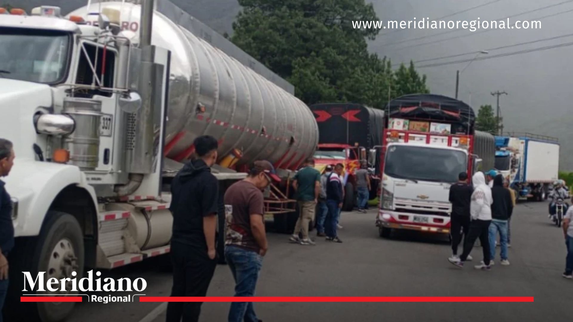Recorrido de los transportadores en Popayán durante protesta contra alza del ACPM