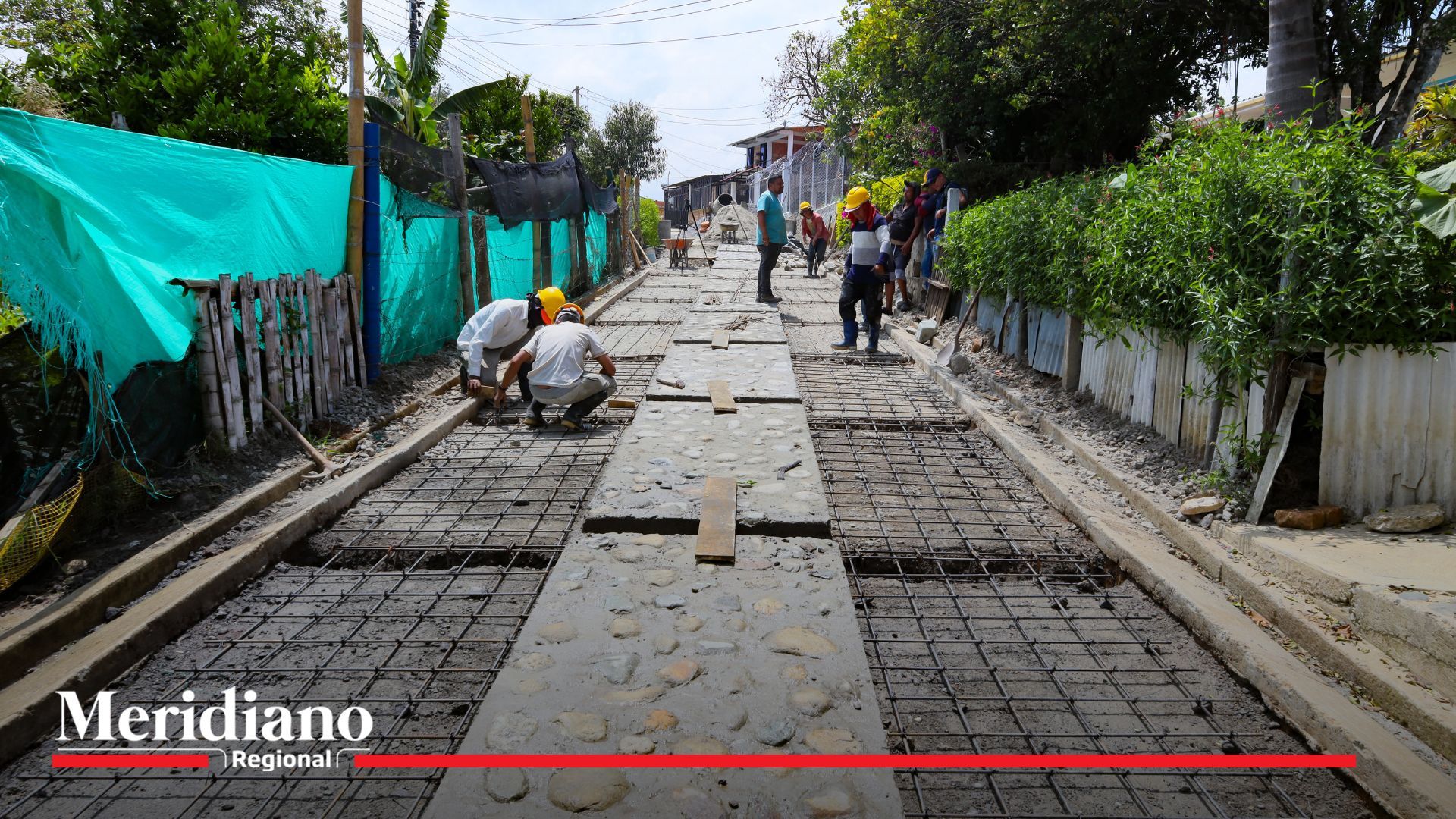 Alcalde y secretario de Infraestructura hacen recorrido por obras viales en veredas y barrios de Popayán