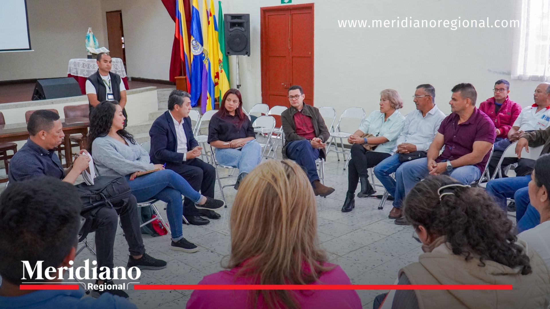 Alcaldía y empresas de transporte público buscan medida para renovar parque automotor